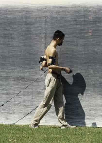 Shi Jin-Hua  石晉华   -  Pencil Walker  -  Performance  -  Hua-Shan Arts District  Taipei  -  1996
