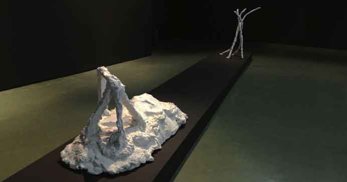 Ou Ming  欧鸣  -  Award-winning works  -  Exhibition View  -  Yishu 8  Beijing  2013 